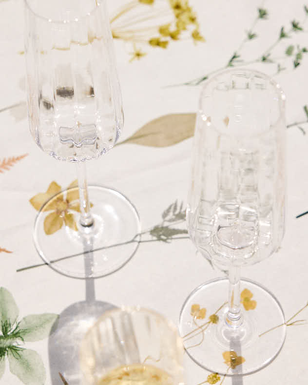 Set of 4 Ribbed Vintage Champagne flutes