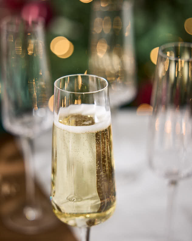Set of 4 Ribbed Vintage Champagne flutes