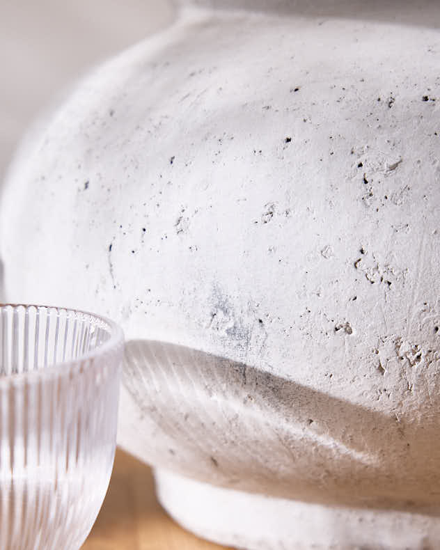 Round Vintage Ceramic Table Lamp