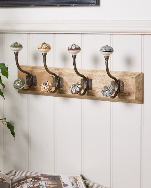 4 Decorative Floral Wall Hooks Set