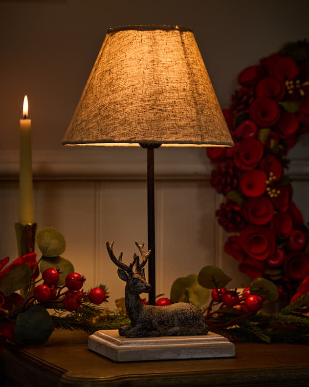 Laying Stag Table Lamp