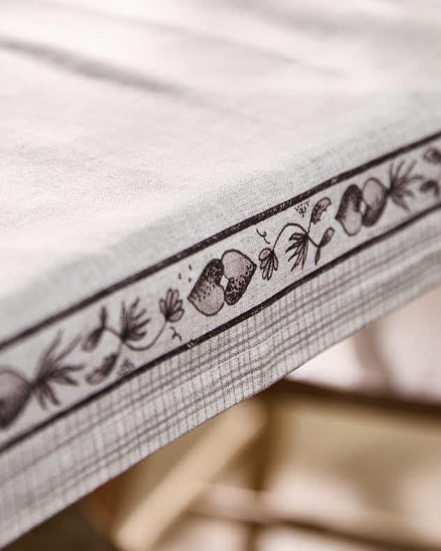 Botanical Deer Tablecloth with Gingham Trim