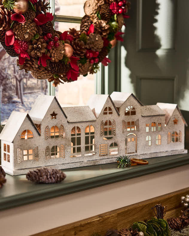 Snowy Townhouses Candle Holder