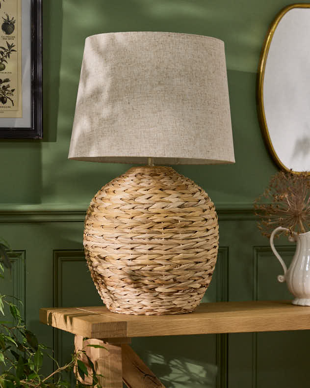 Handwoven Coastal Rattan Table Lamp