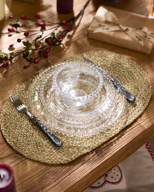 Set of 4 Oval Seagrass Placemats