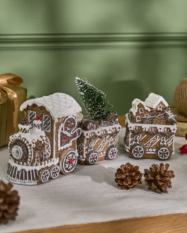 Traditional Gingerbread Steam Train Ornament
