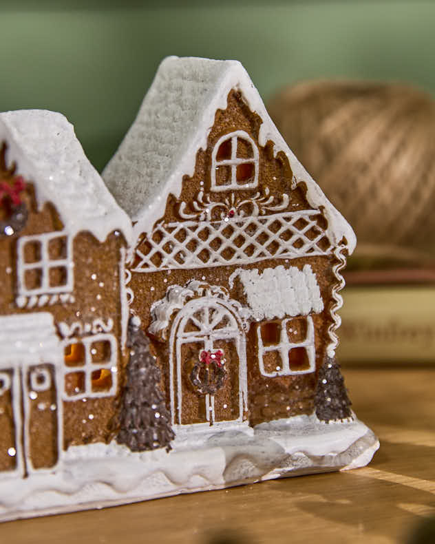 Pre-Lit Gingerbread Lodge Ornament
