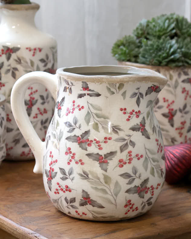Holly and Mistletoe Ceramics Collection