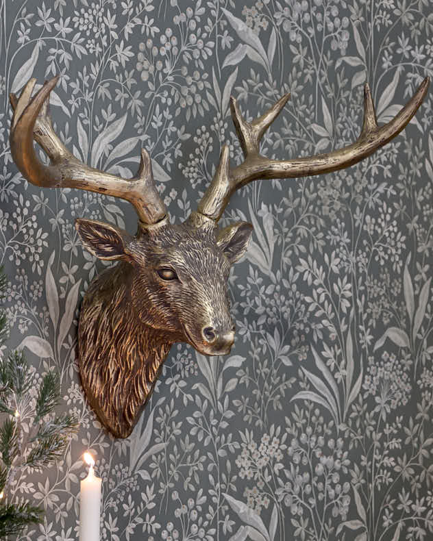 Rustic Wall-Mounted Woodland Stag Head