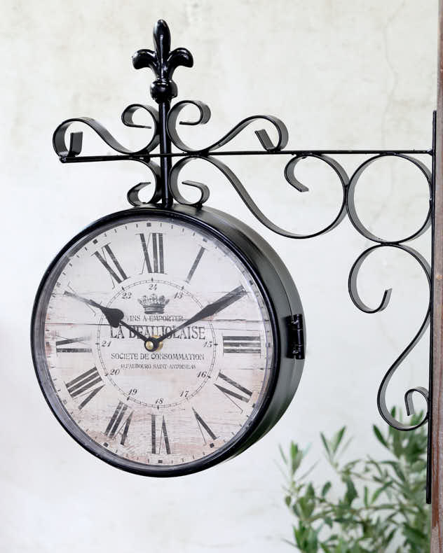 La Beaujolaise Wall Bracket Clock