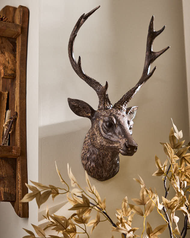 Brown Resin Home Accessories - Wall Mounted Oakwood Effect Stag Head