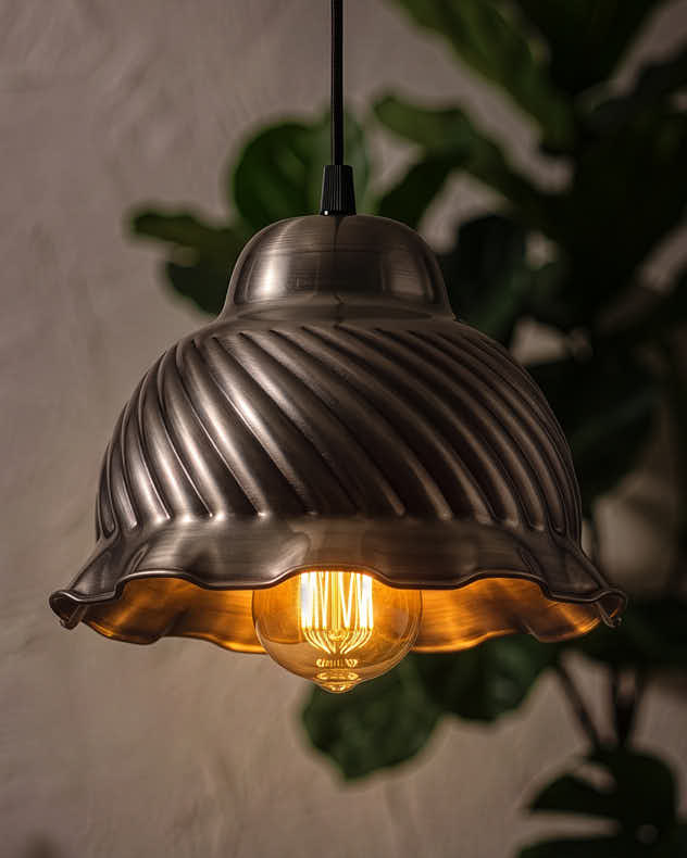 Floral Metal Pendant Light