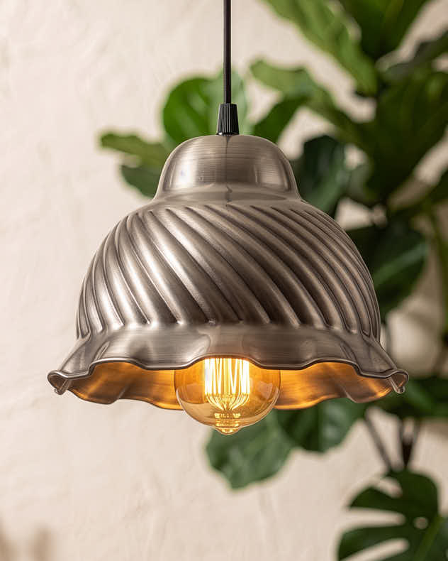 Floral Metal Pendant Light