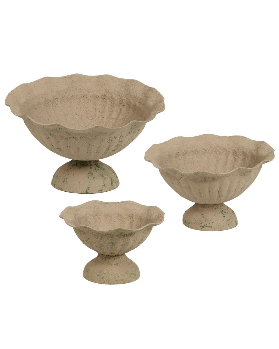 Set of 3 Wave Finish Urn Planters