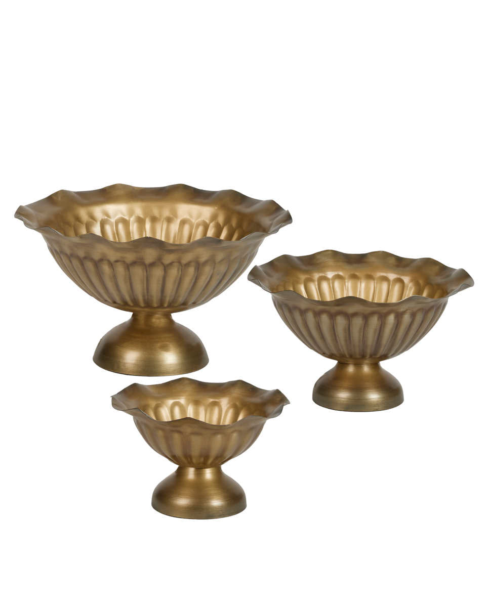 Set of 3 Wave Finish Urn Planters