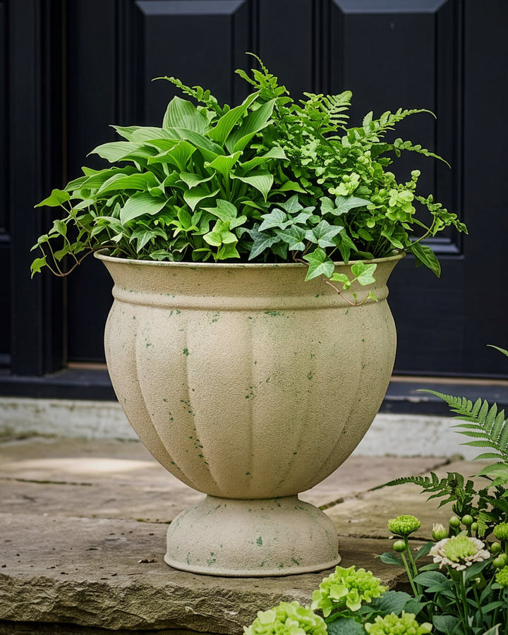 Round Stone Finish Urn Planter