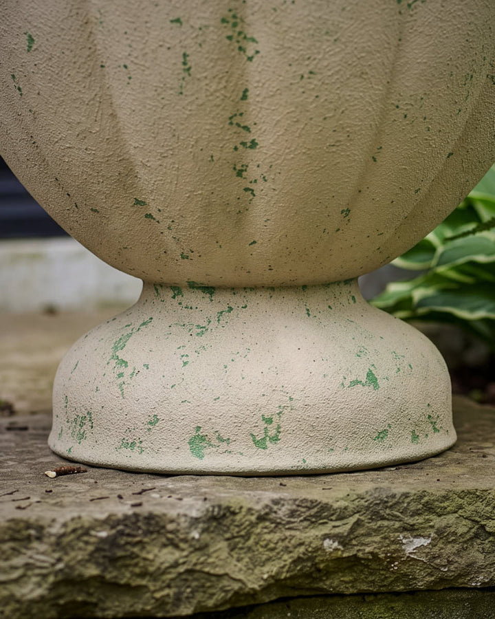 Round Stone Finish Urn Planter