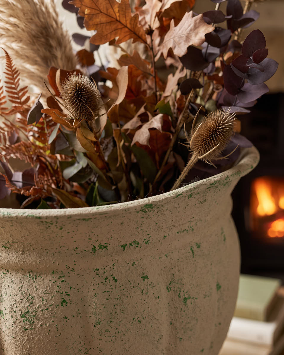 Round Stone Finish Urn Planter