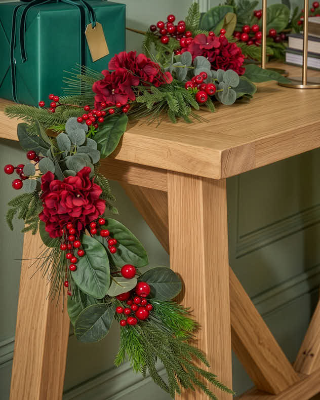 Belgravia Garland 60"