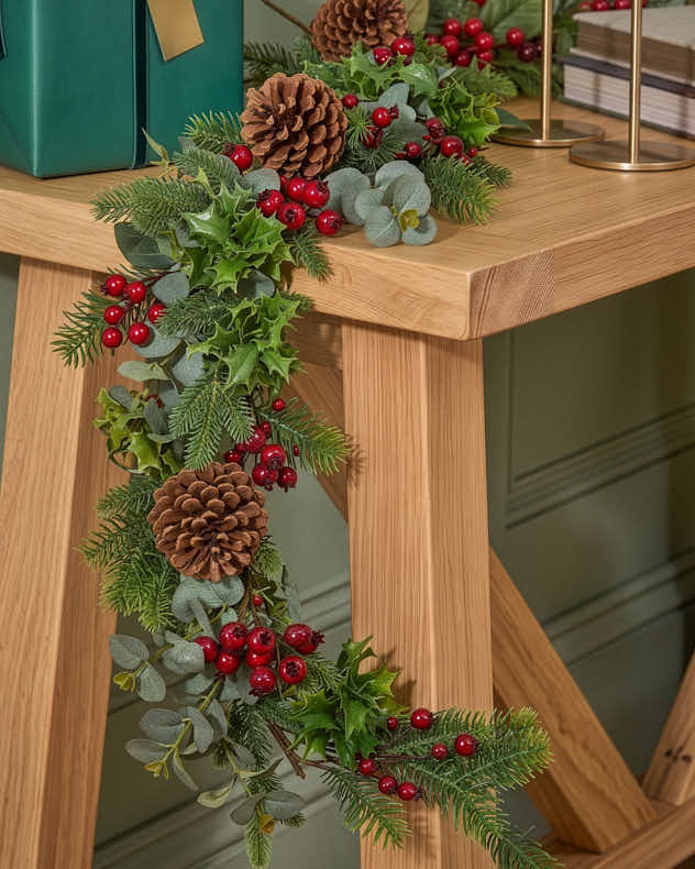Fournier Garland 60"