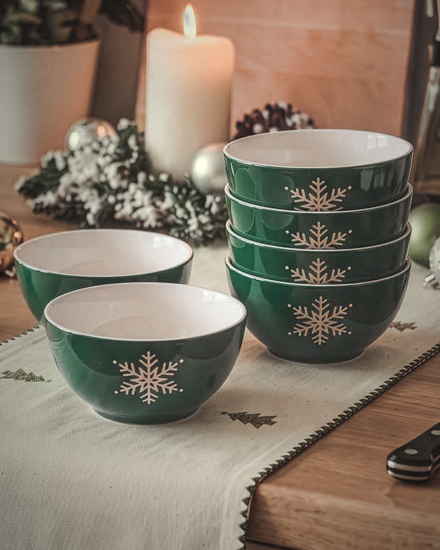 Winter Snowflake Stoneware Bowls