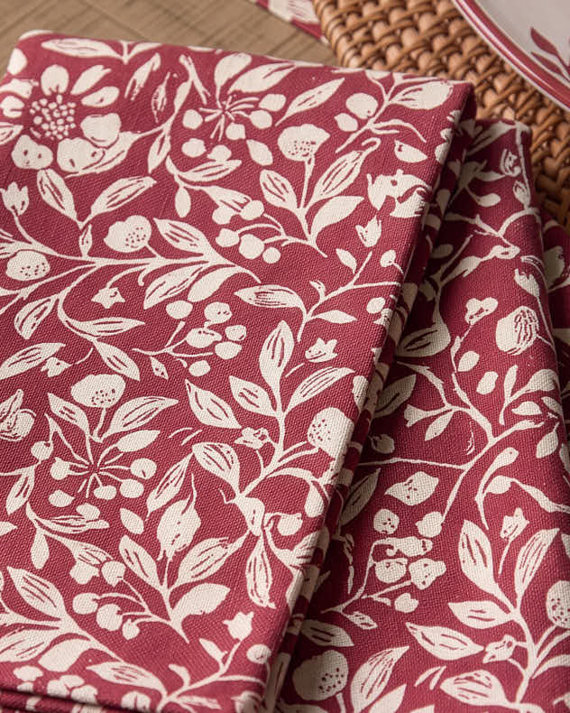 Set of 4 Merlot Bramble Napkins