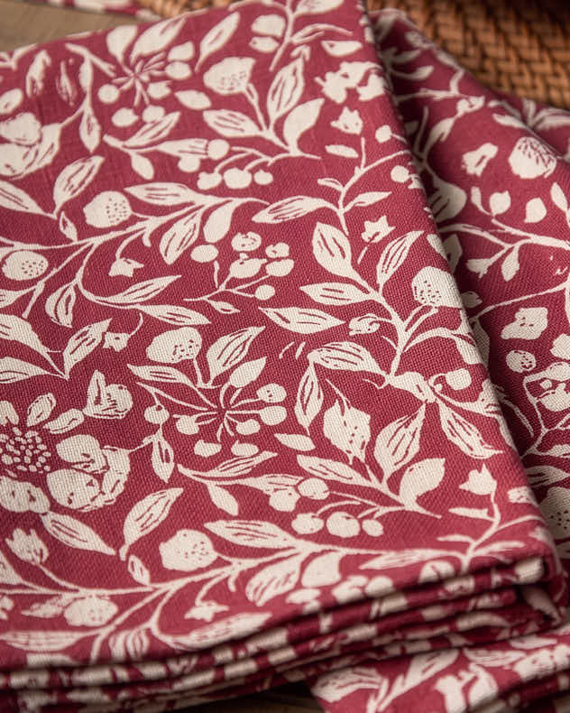 Set of 4 Merlot Bramble Napkins