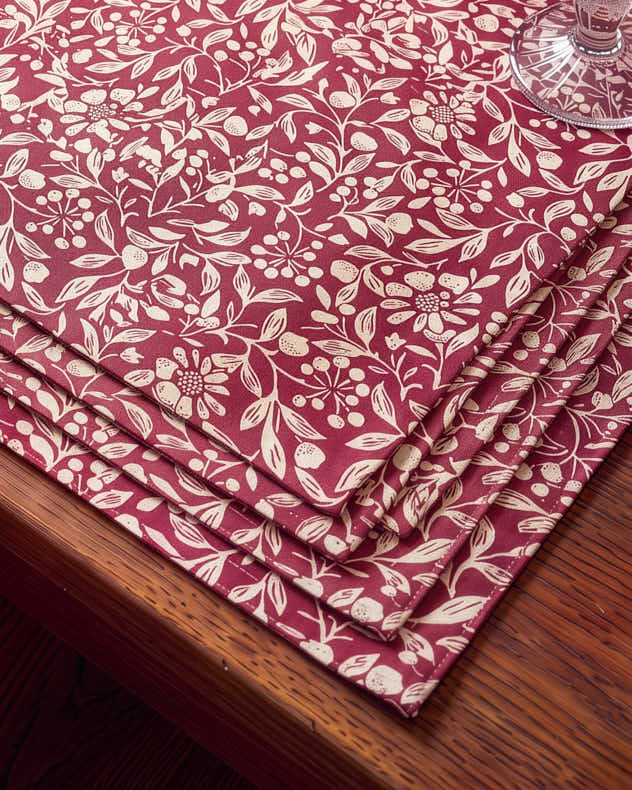 Set of 4 Merlot Bramble Placemats