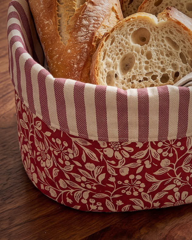 Merlot Bramble Bread Basket