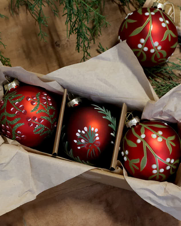 Set of 3 Winter Botanical Baubles
