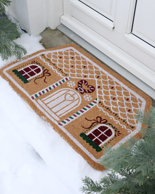 Gingerbread House Coir Doormat