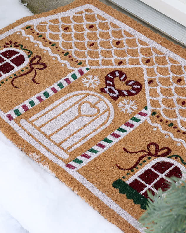Gingerbread House Coir Doormat