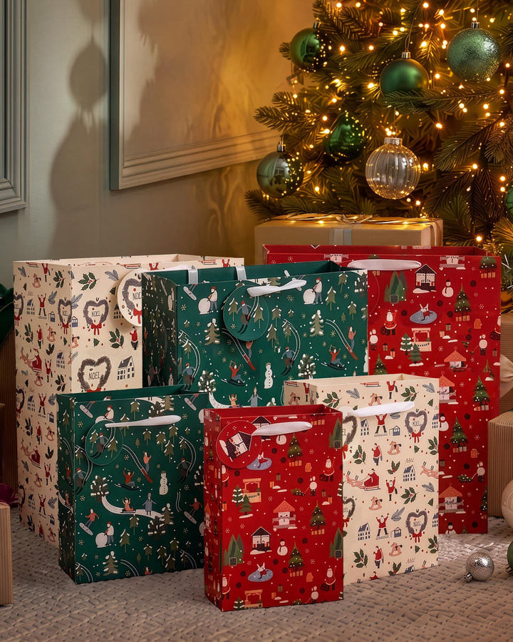 Festive Scene Gift Bags Set of 6