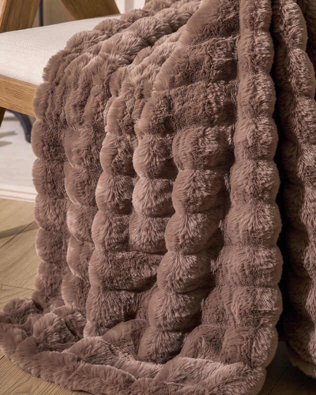 Chestnut Brown Textured Luxe Faux Fur Throw