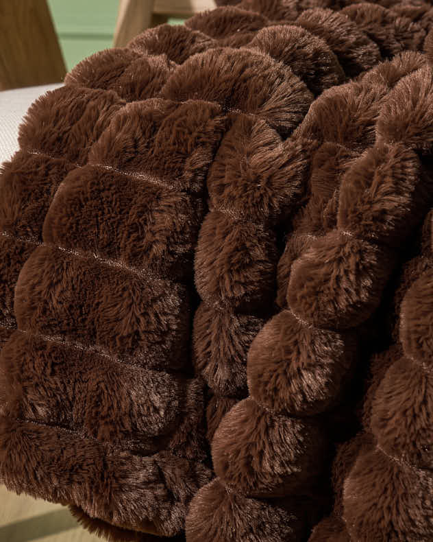 Ribbed Brown Luxe Faux Fur Throw