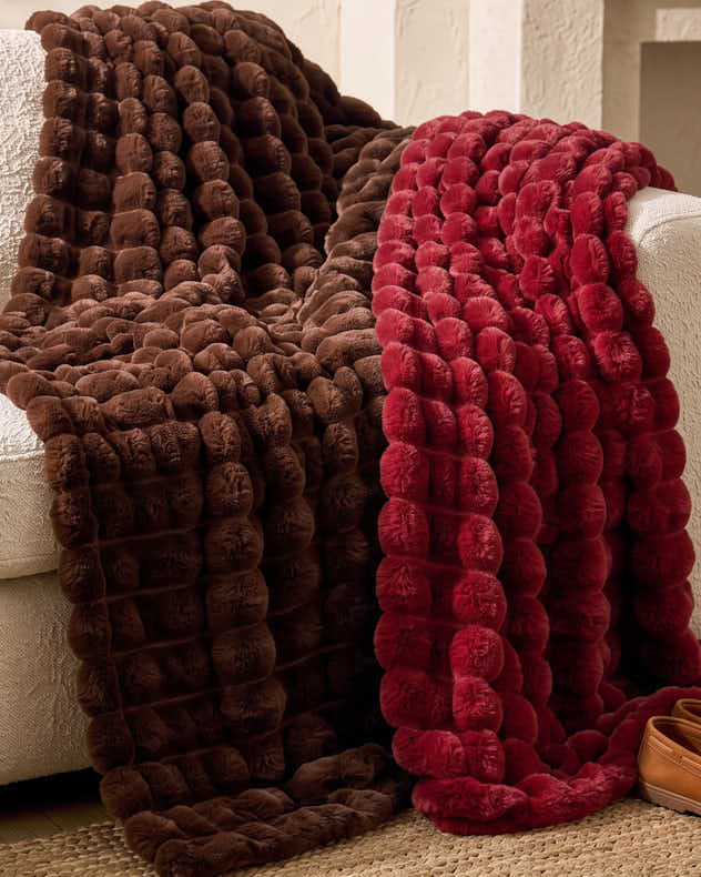 Ribbed Textured Luxe Faux Fur Throw