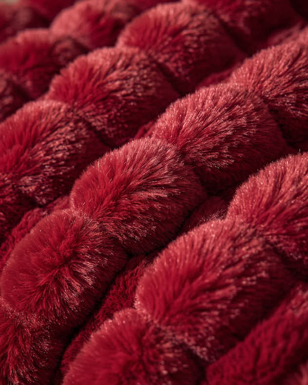 Wine Ribbed Textured Luxe Faux Fur Throw