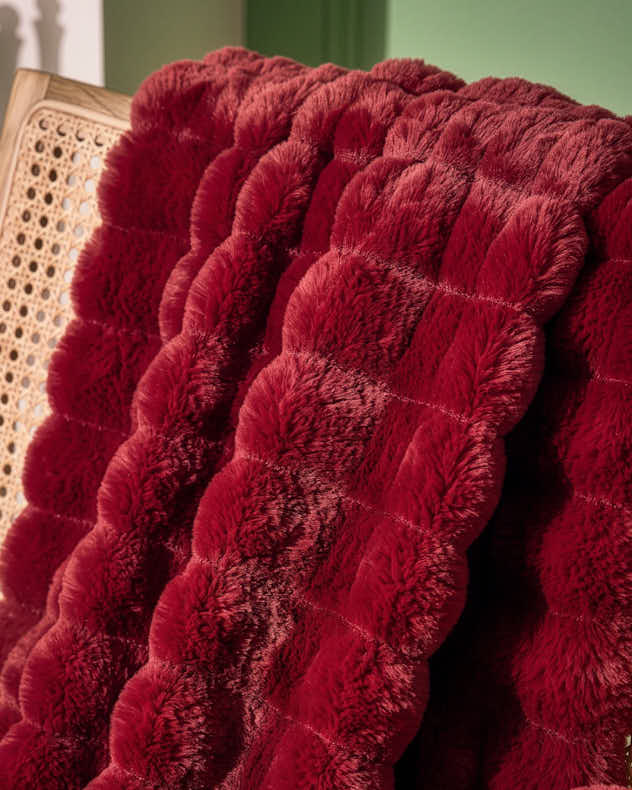 Wine Ribbed Textured Luxe Faux Fur Throw