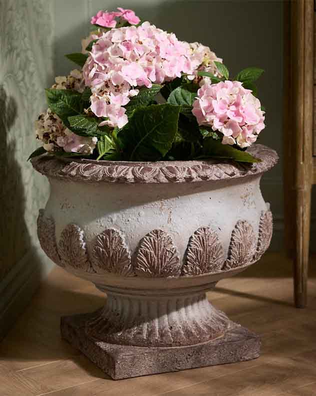Chatsworth Urn Planter