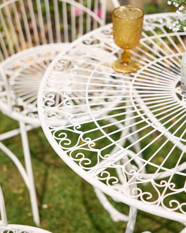 Outdoor Dining Sets - Cream Heart Scrolled 2 Seater Bistro Set