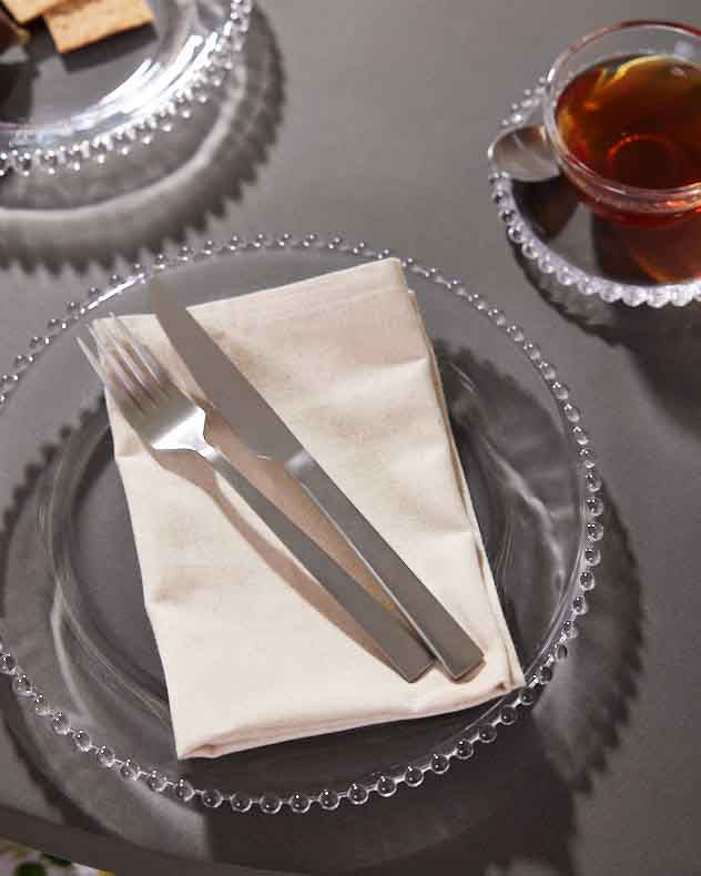 Bella Perle Glass Dinner Plate
