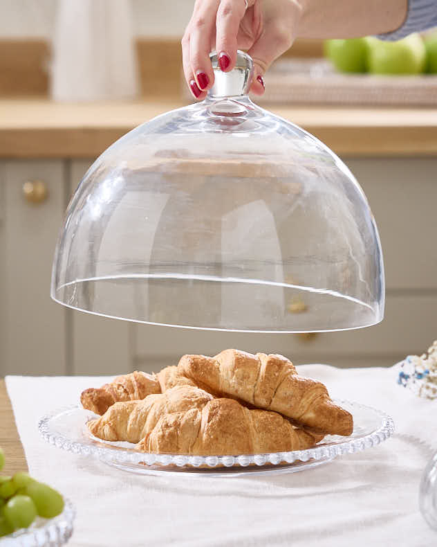 Bella Perle Platter & Cloche