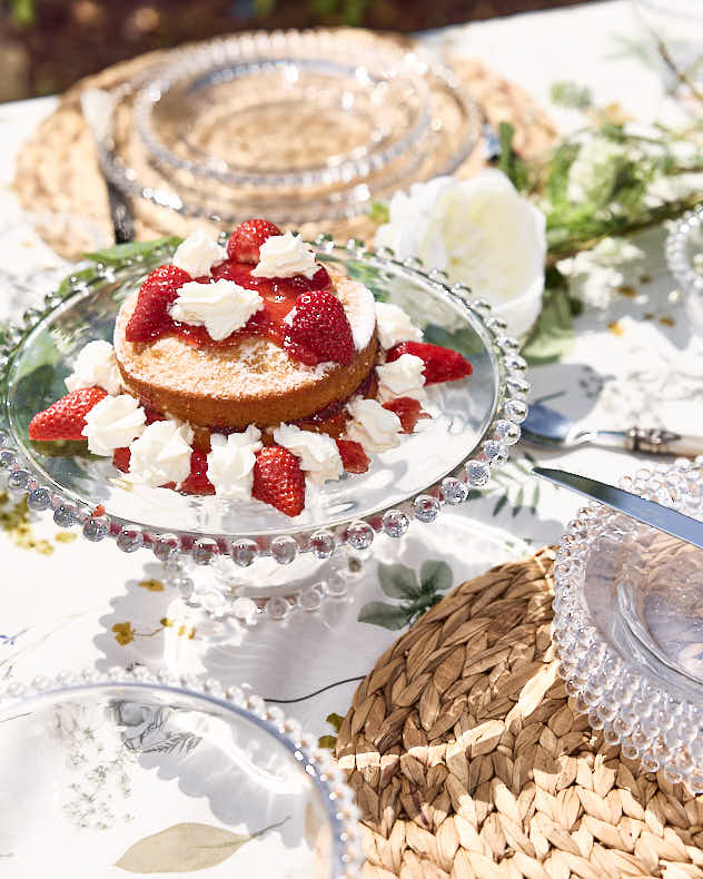 Bella Perle Glass Cake Stand