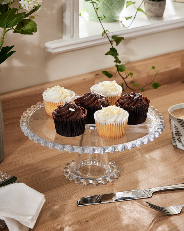 Beaded cake stand top