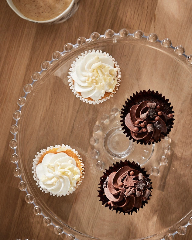 Flass cake stand top view