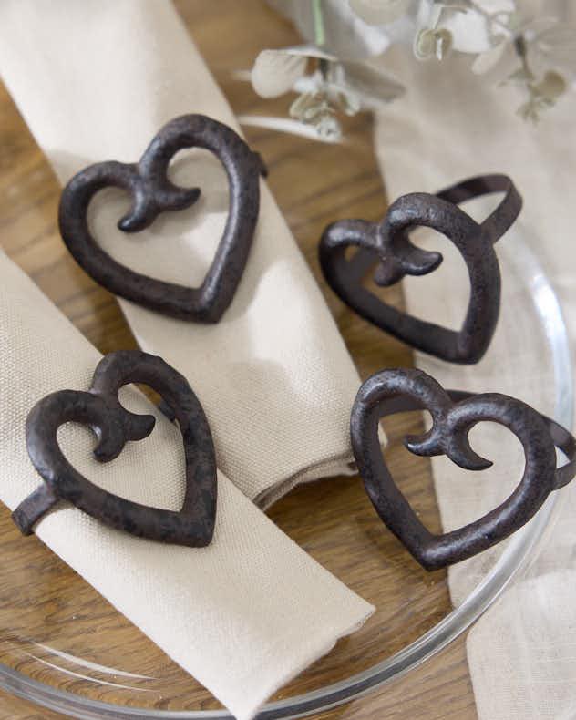 Set of 4 Heart Napkin Rings