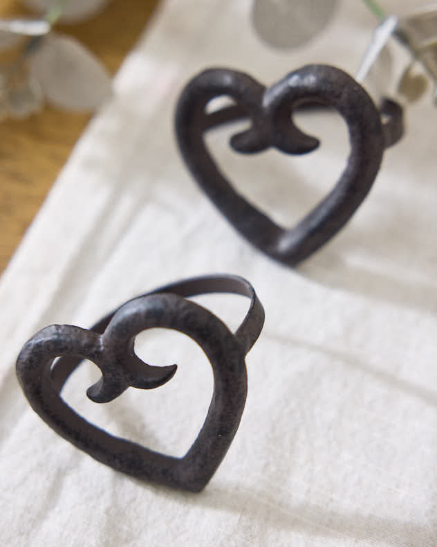 Set of 4 Heart Napkin Rings