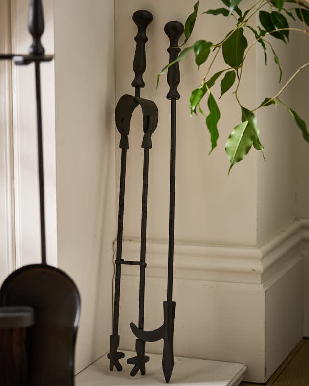 Galerie d'outils pour cheminée