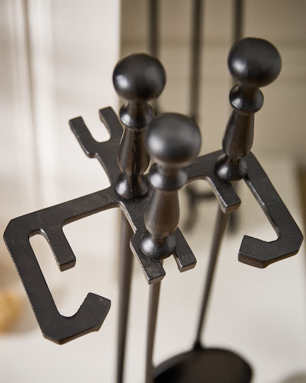 Galerie d'outils pour cheminée