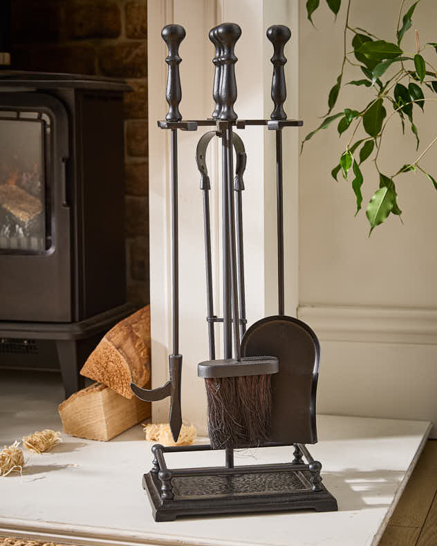 Galerie d'outils pour cheminée